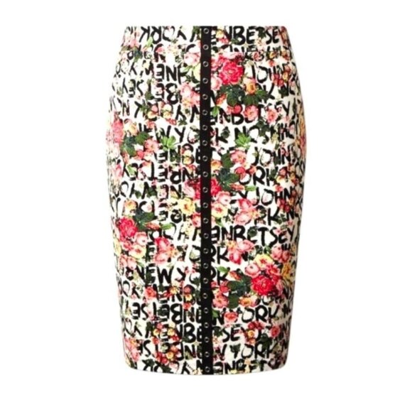 Torrid x Betsey Johnson High Waisted Ponte Snap Front Floral Pencil Skirt Size2X - Picture 7 of 7